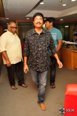Intlo Dayyam Nakem Bhayyam Movie Song Launch At Red Fm